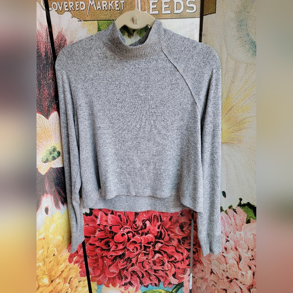 Abercombie & Fitch Sweater Top